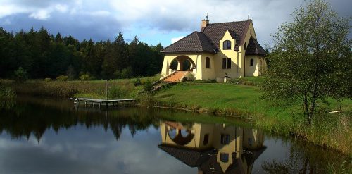 Suwalszczyzna: agroturystyka, noclegi, domki nad jeziorem.